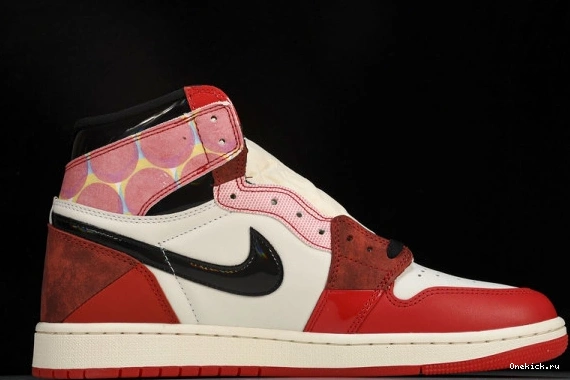 the Jordan Across DV1748-601 High OG Retro Spider-Verse 110 1 StreetReady Spider-Man 0520
